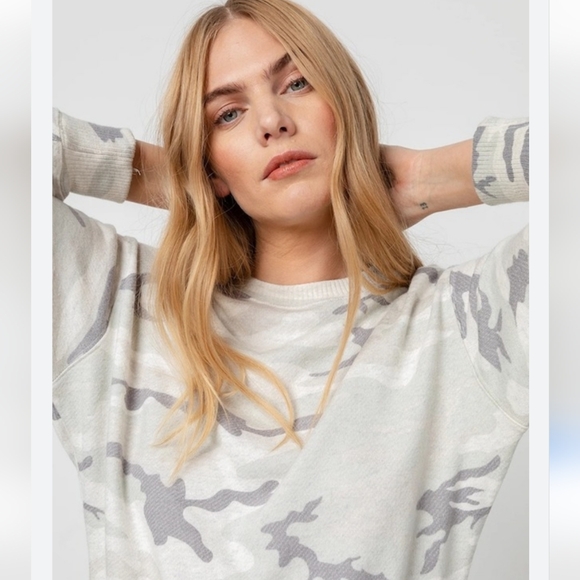 Rails Camo Sweatshirt - Picture 9 of 10